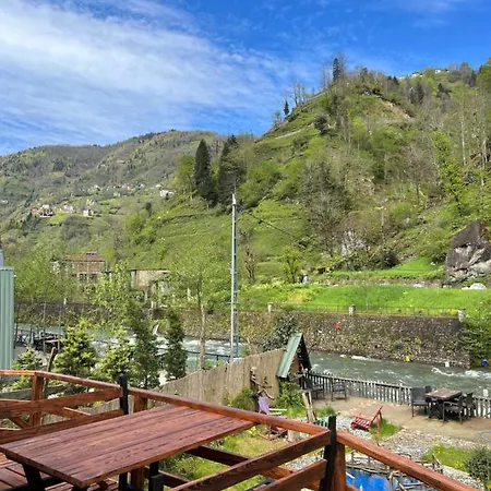 Resort Afara & Cafe *